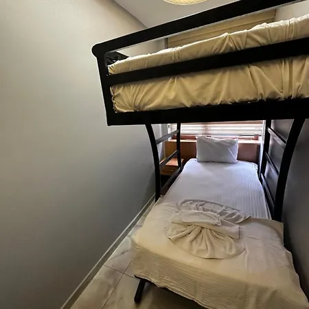 Arat Aparthotel Istanbul