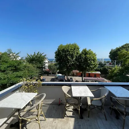 Arat איסטמבול