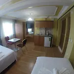 Arat Apartmanhotel 4*